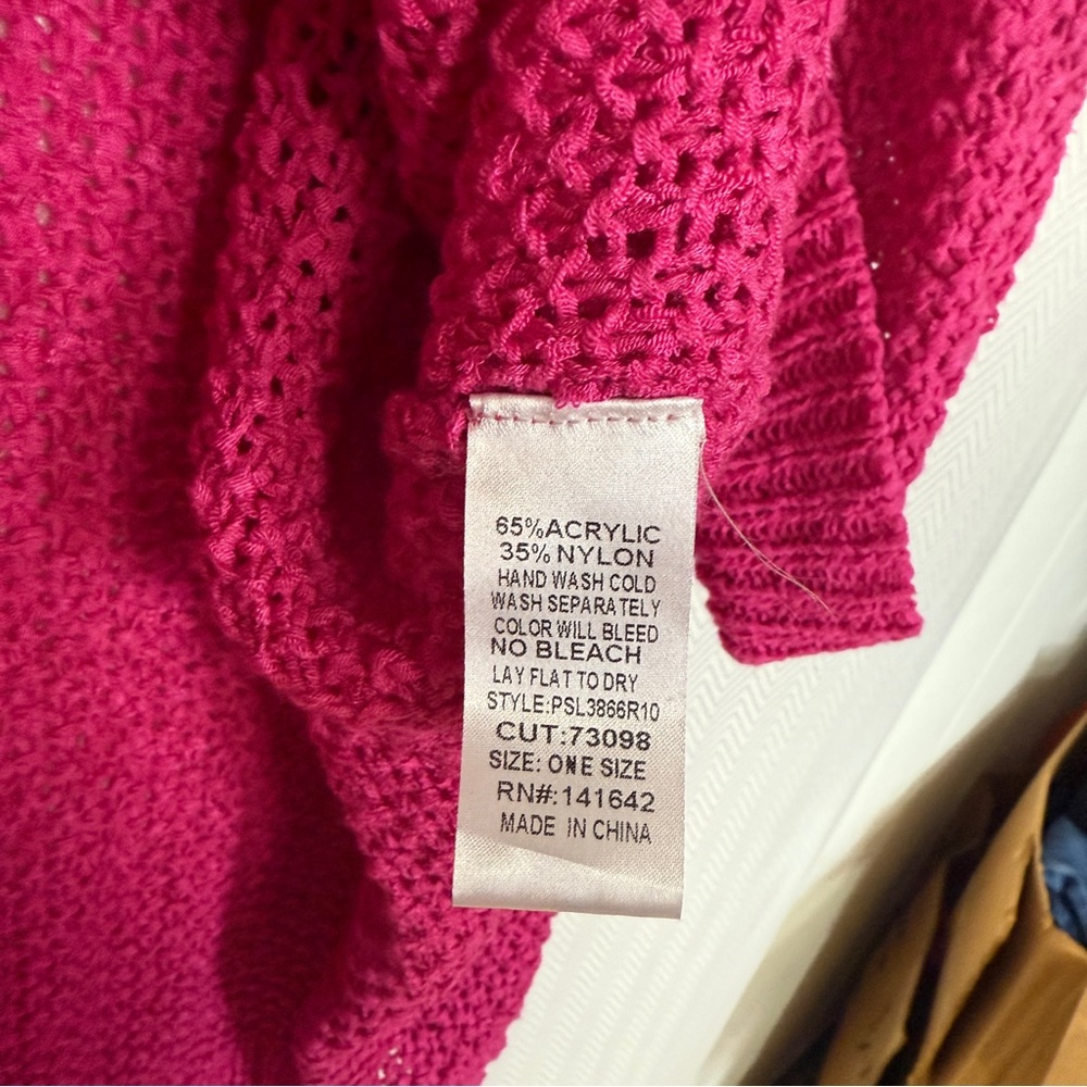 She + Sky Open Knit V-Neck Sweater One Size - Picture 3 of 8